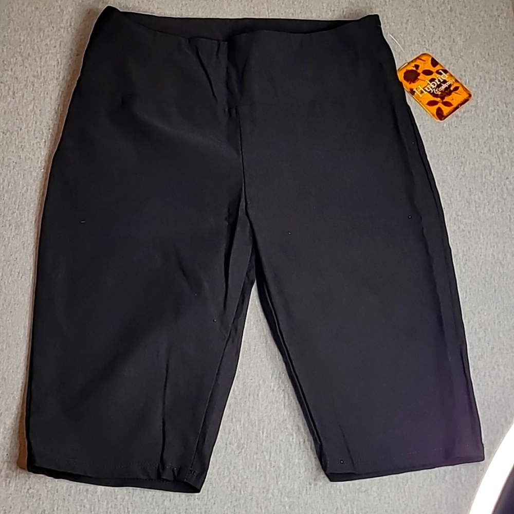 Hybrid and Company Super Stretch Bermuda Shorts M Women's